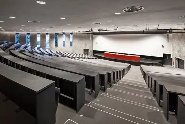 Installation audiovisuelle amphithéâtre université