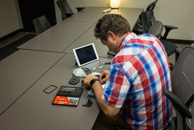 Services Dépannage audiovisuel